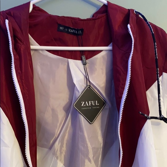 Windbreaker - Picture 2 of 5